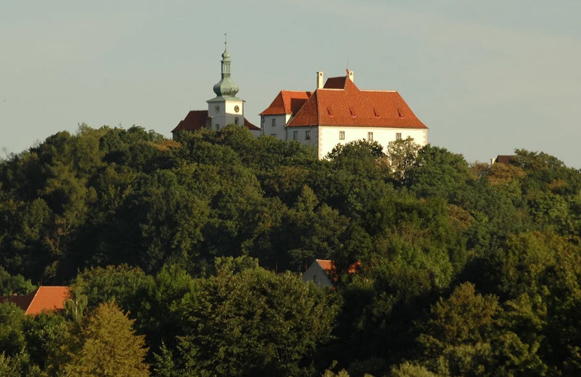 Vysoký Chlumec Castle, Czech Republic (Czechia)